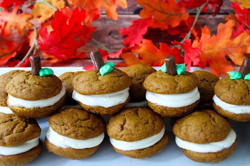 Pumpkin Whoopie Pies