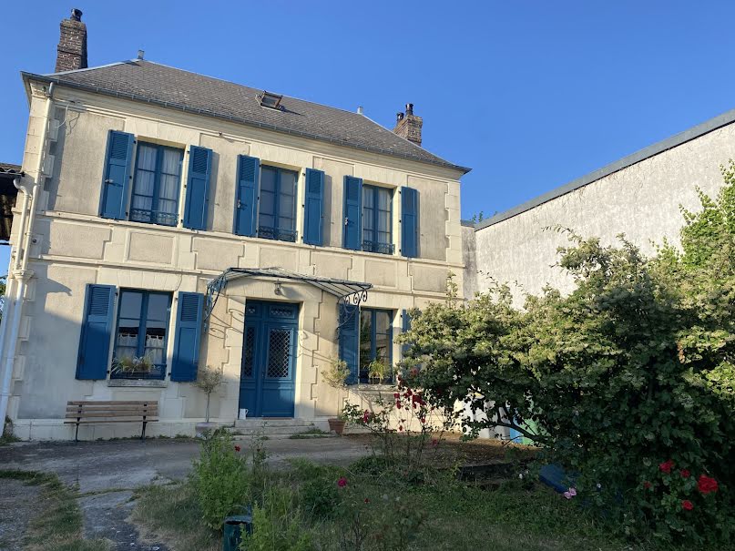 Vente maison 9 pièces 200 m² à Villeneuve-les-Sablons (60175), 445 000 €