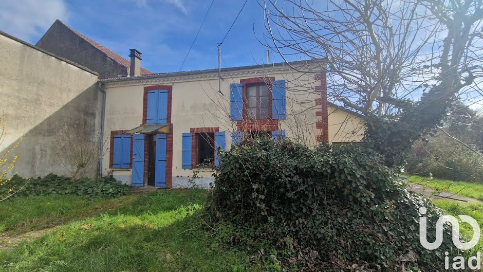 Vente maison 4 pièces 95 m² à Rabastens-de-Bigorre (65140), 110 000 €