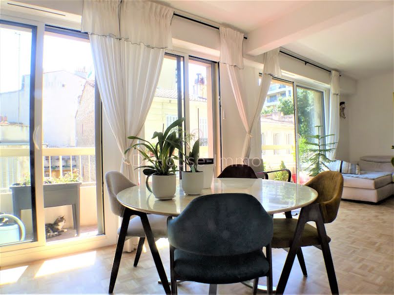 Vente appartement 3 pièces 95 m² à Marseille 6ème (13006), 359 000 €