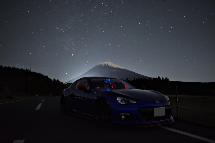 BRZのBRZ・富士山とコラボ・星空コラボ・スバリストに関するカスタム事例の投稿画像1枚目
