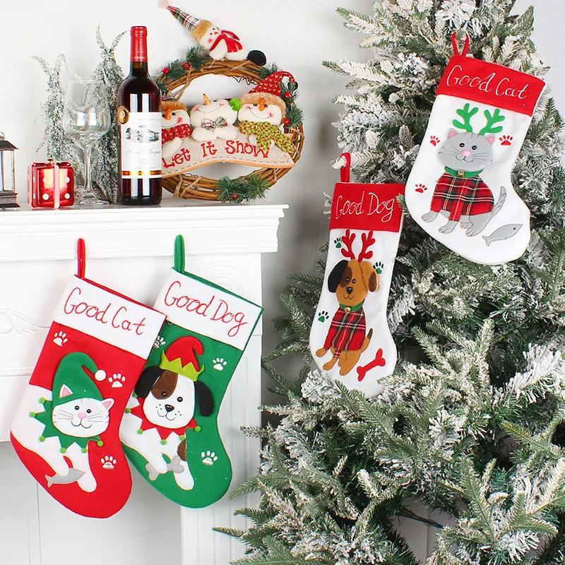 Title 3, Calcetines navideños de perros y gatos adorable...
