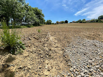 terrain à L'Isle-Jourdain (32)