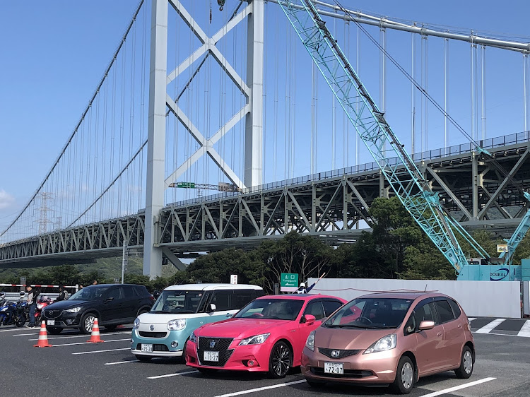 クラウンアスリートのドライブ・角島大橋・ピンククラウンに関するカスタム事例の投稿画像6枚目