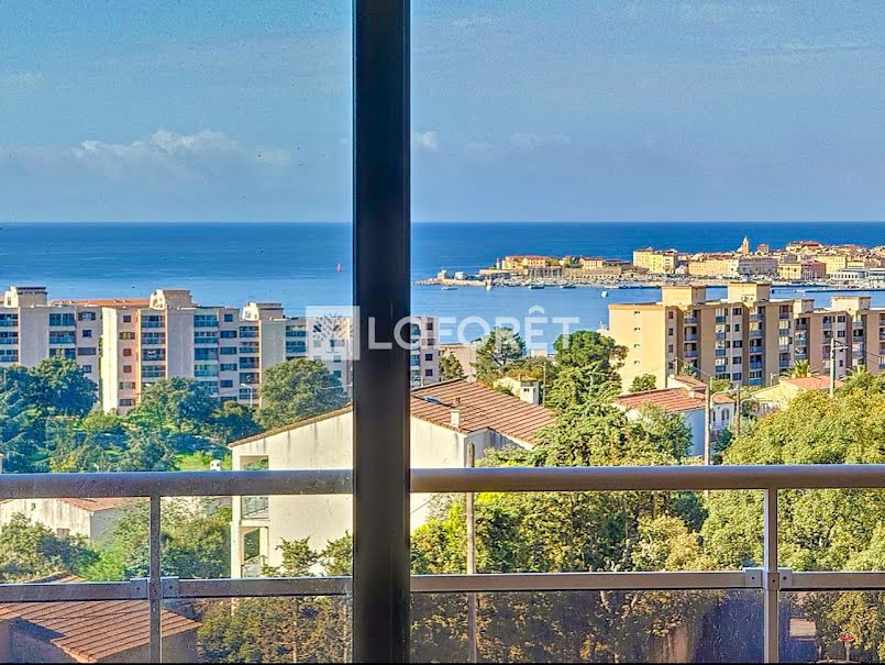 Vente appartement 2 pièces 52.44 m² à Ajaccio (20000), 230 000 €