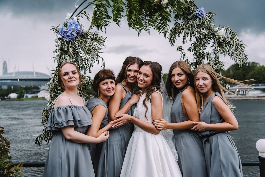 Fotógrafo de bodas Olya Glotova (glotova). Foto del 31 de marzo 2019