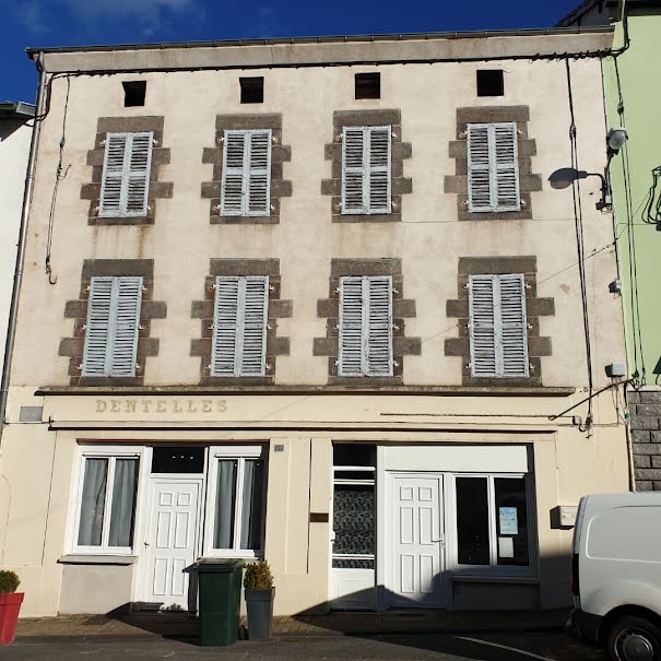 Vente maison 12 pièces 500 m² à Arlanc (63220), 114 000 €