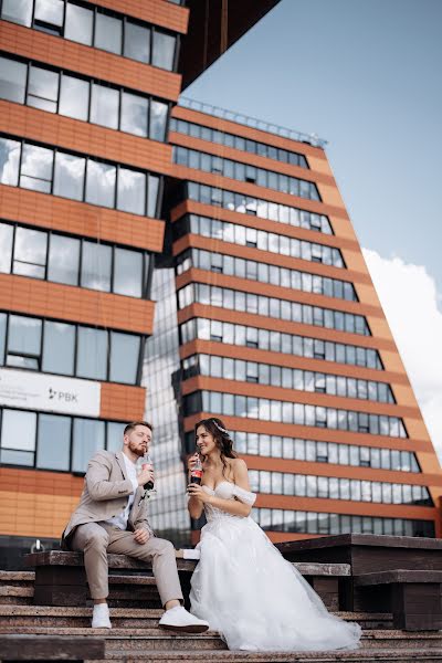 Fotógrafo de casamento Yuliya Kalinina (helloyulya). Foto de 17 de julho 2022