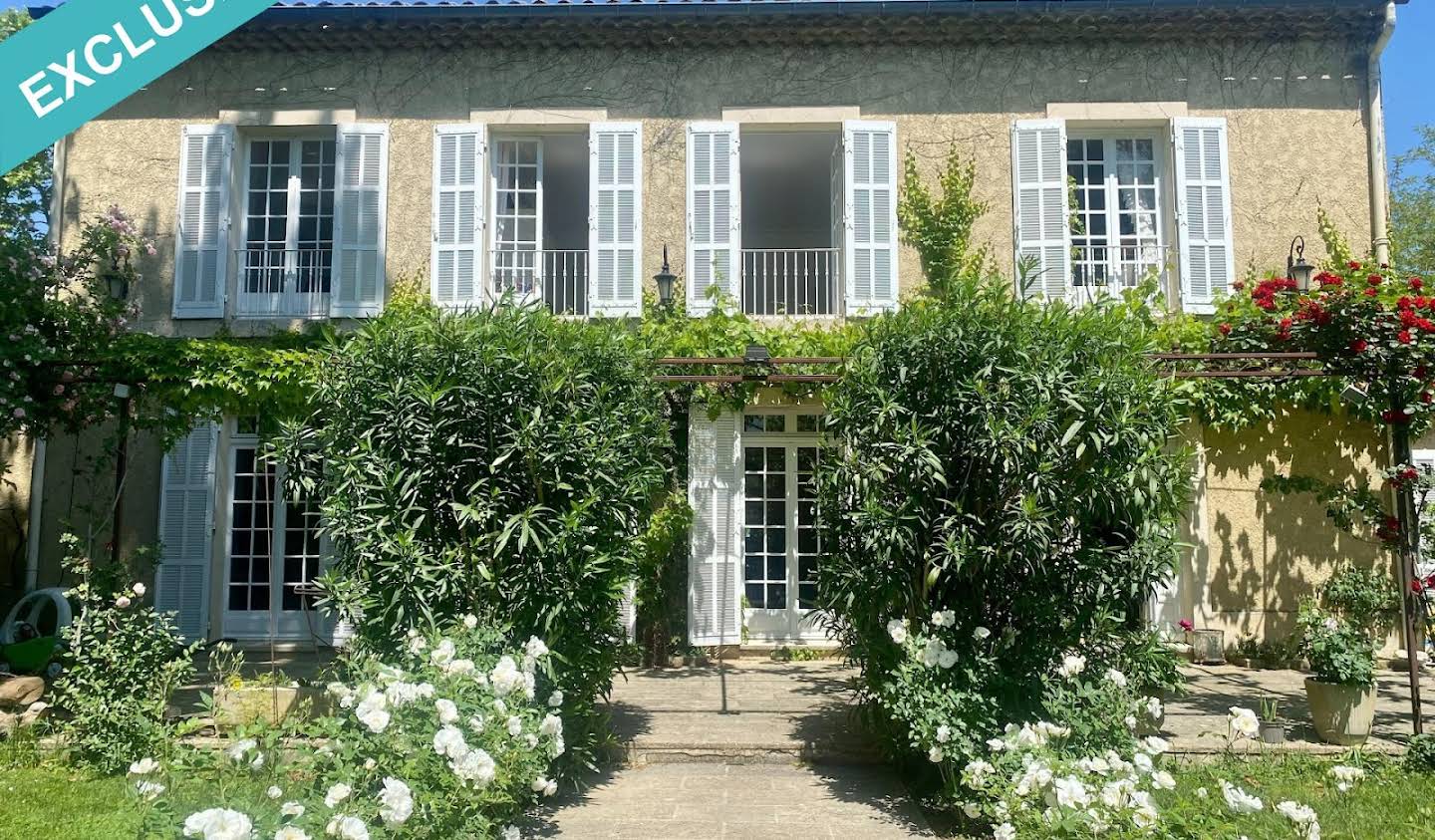 Maison avec piscine et terrasse Montfavet