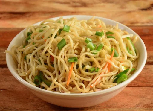 Veg Hakka Noodles