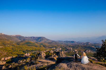 Jurufoto perkahwinan Florin Belega (belega). Foto pada 16 Februari 2020