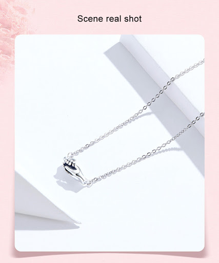 Title 7, Hands guarding mothers necklace gift