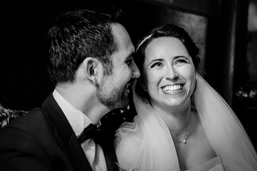 Fotógrafo de casamento Esther Fürstenberg (frstenberg). Foto de 1 de setembro 2015