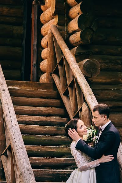 Fotógrafo de casamento Svetlana Iva (svetlanaiva). Foto de 24 de outubro 2017