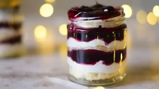 Vanilla Blueberry Cake In Jar