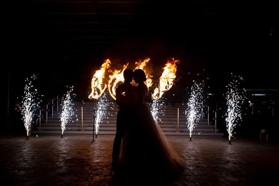 Wedding photographer Ekaterina Mirgorodskaya (mirgkatya). Photo of 16 January 2020