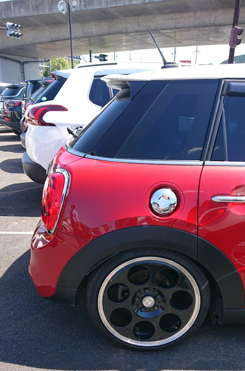 ヴィッツのVitz RS G's・カッコ可愛い相棒・コラボ募集中・コロナウイルスに負けるなに関するカスタム事例の投稿画像5枚目