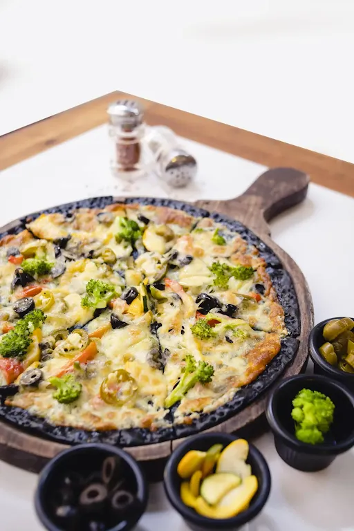 Activated Charcoal Pizza Greek