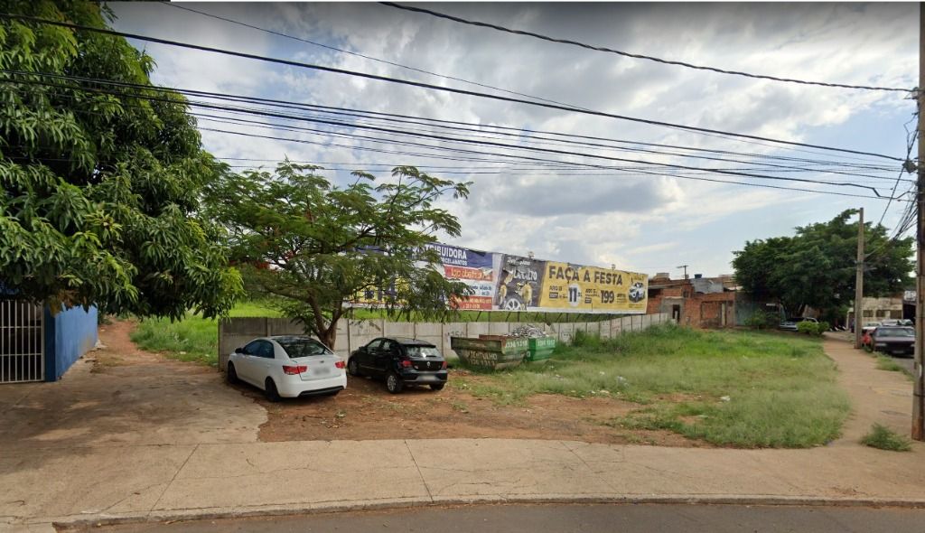 Área à venda, 1618 m² por R$ 1.800.000,00 - Abadia - Uberaba/MG