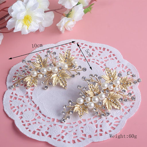 Title 5, Leaf Crystal Pearl Duck Bill Hair Clip, an eleg...