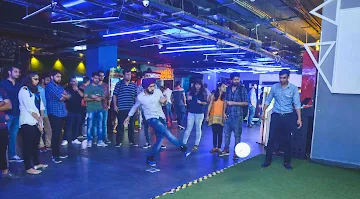 top-sports-bars-delhi-Smaaash_Ambience_Mall_Vasant_Kunj