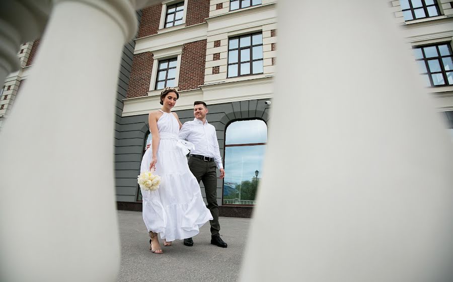 Fotógrafo de bodas Marina Yakovleva (smillow). Foto del 8 de junio 2019