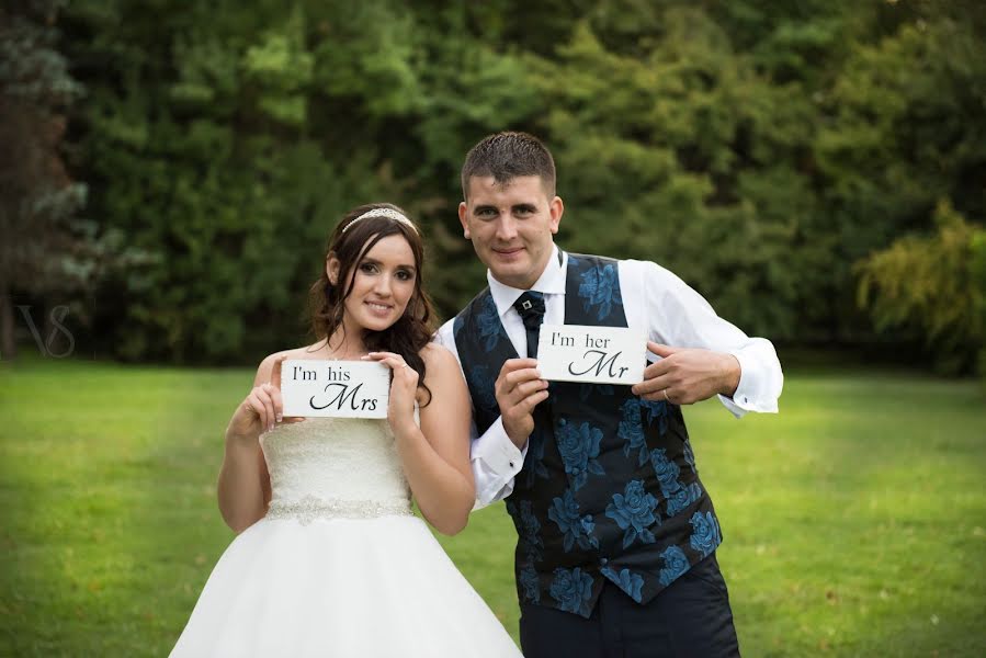 Fotógrafo de bodas Florina Ichimuta (voilastudio). Foto del 19 de enero 2017