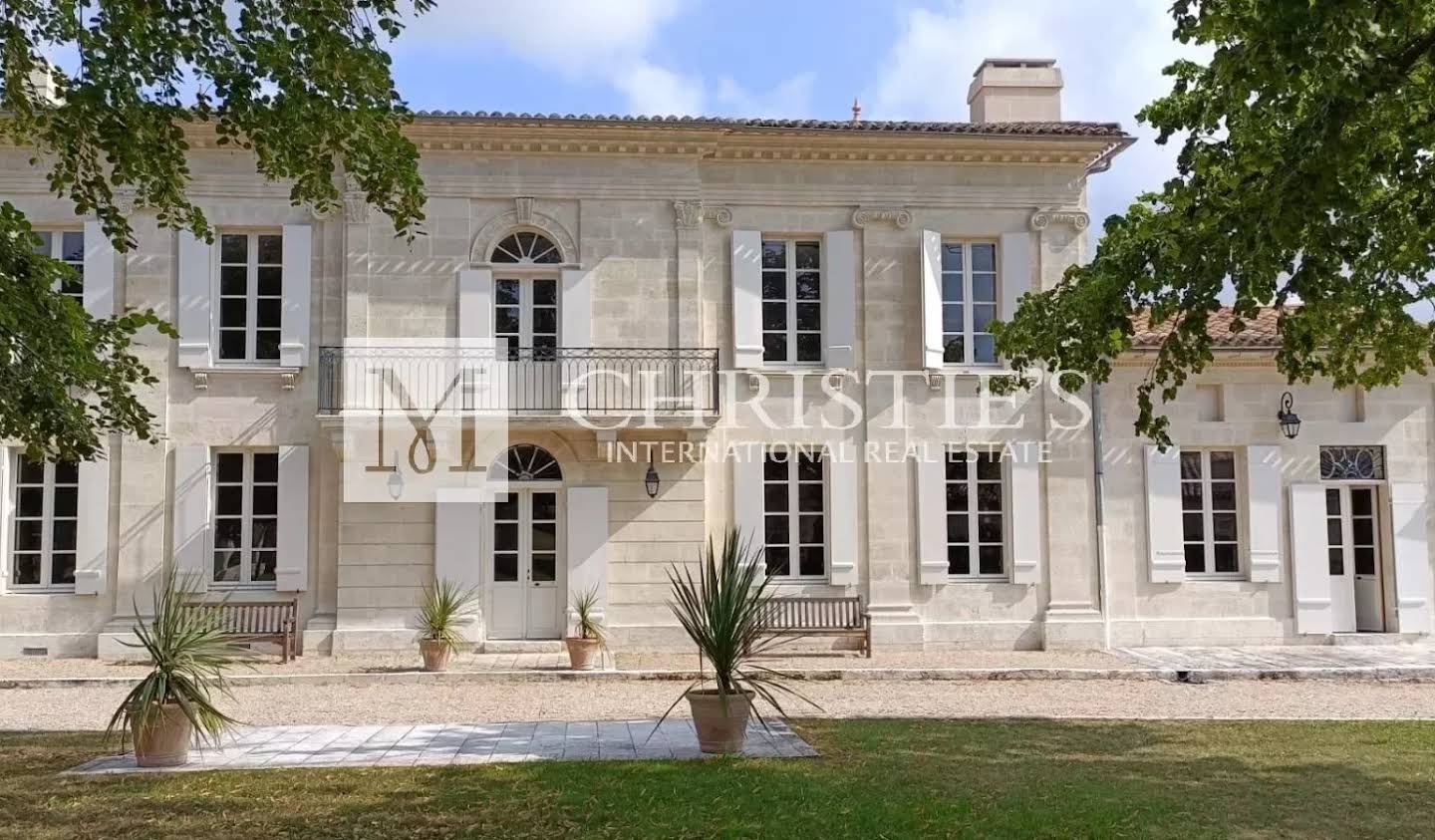 Property with pool Libourne