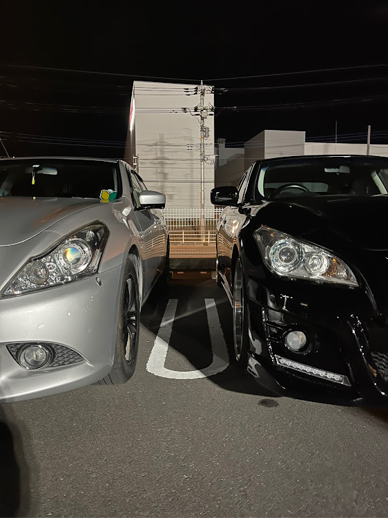 スカイラインの日産・スカイライン・フーガy51に関するカスタム事例の投稿画像1枚目