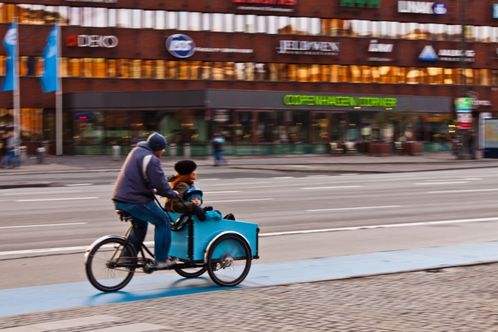 Famiglia in bici di maxrav