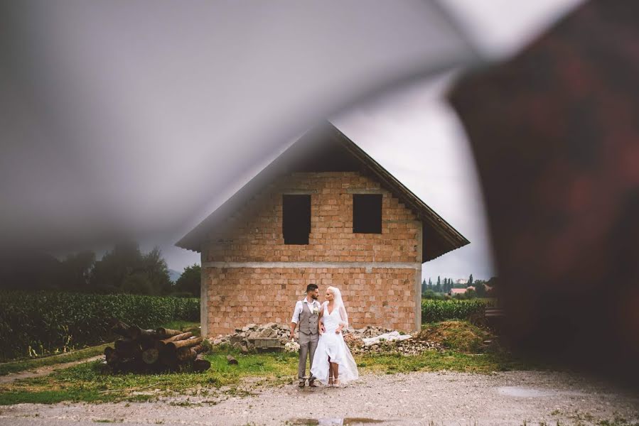 Fotografo di matrimoni Davorin Volavsek (jasdav). Foto del 11 febbraio 2022