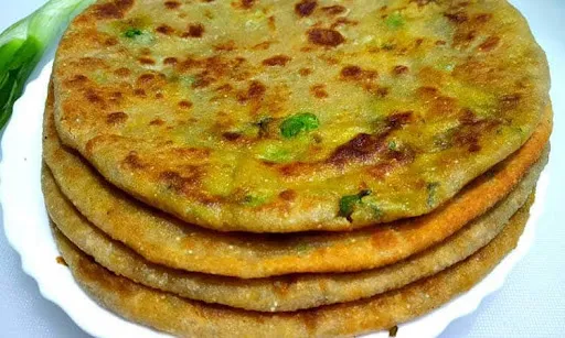 Aloo Matar Mix Paratha