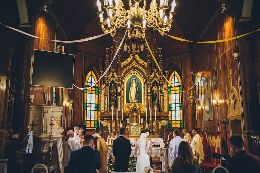 Wedding photographer Bartłomiej Dumański (dumansky). Photo of 27 November 2017