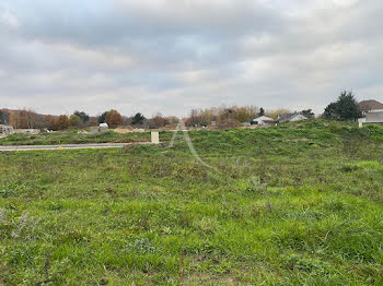 terrain à Mont-près-Chambord (41)