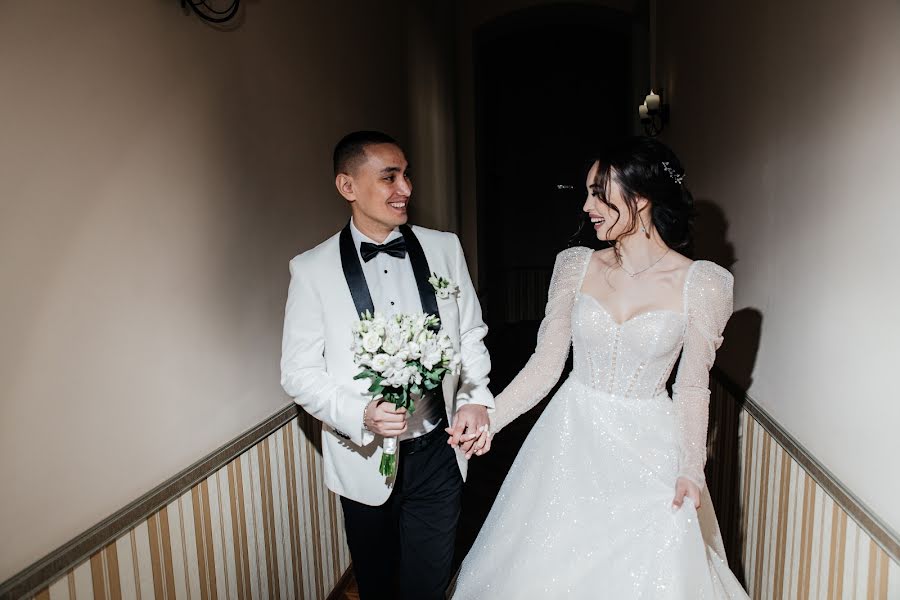 Wedding photographer Zhan Bulatov (janb). Photo of 28 November 2021