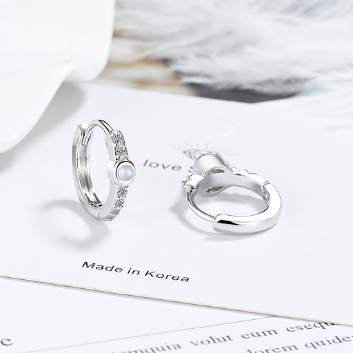 Title 5, Opal Earrings Simple Bracelet Niche Design. Ele...