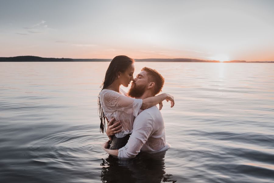 Svatební fotograf Tatyana Loboda (lobodaphoto). Fotografie z 15.června 2018