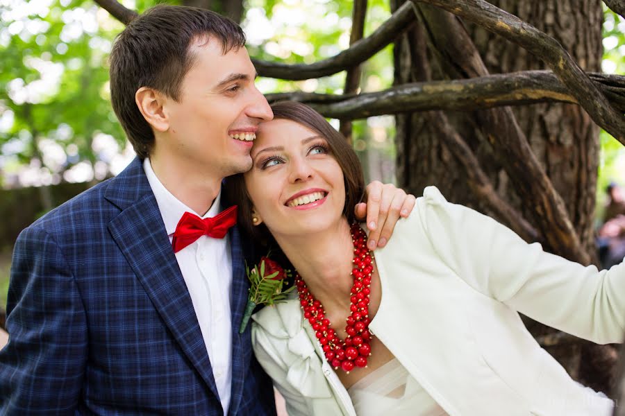 Fotografo di matrimoni Aleksandra Baeva (foto-fox). Foto del 19 aprile 2016