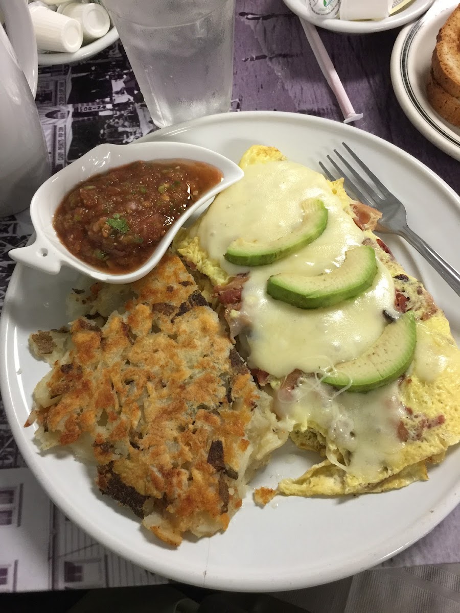 Bacon, cheese omelette with hash browns