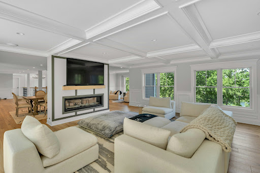 House with pool 5