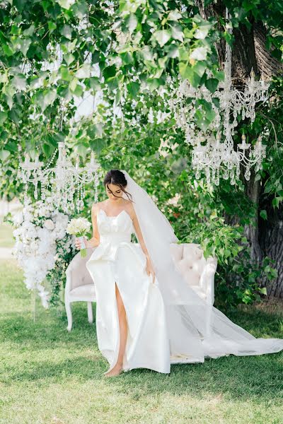 Fotógrafo de casamento Lina Nechaeva (nechaeva). Foto de 19 de julho 2021