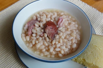 Simple Crock Pot Ham Hock and Beans