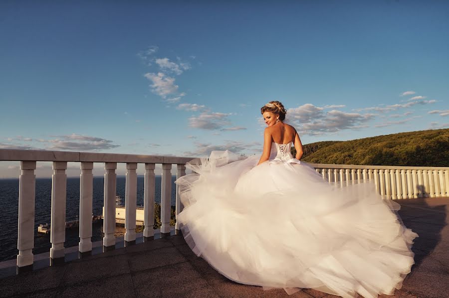Wedding photographer Natalya Golovan (natalisnv2007). Photo of 16 September 2015