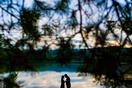 Photographe de mariage Cosmin Vlad (cosminvlad). Photo du 1 décembre 2023