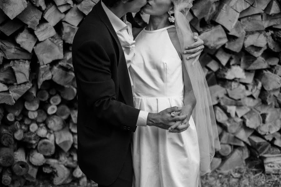 Wedding photographer Carlos Ferreira (nousnous). Photo of 13 November 2020