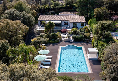 Villa avec piscine et jardin 3