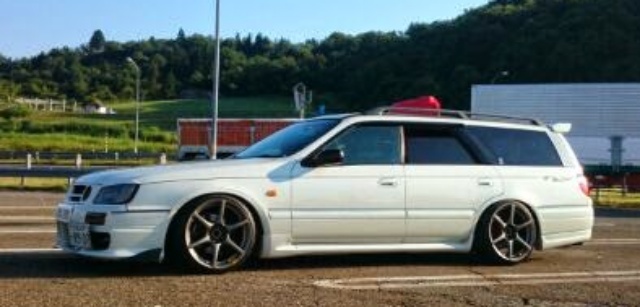 ステージアの34GT-Rホイール・ピンソ PS-91・215/35/18・車高の低さは知能の低さ・ステージアc34に関するカスタム事例の投稿画像1枚目