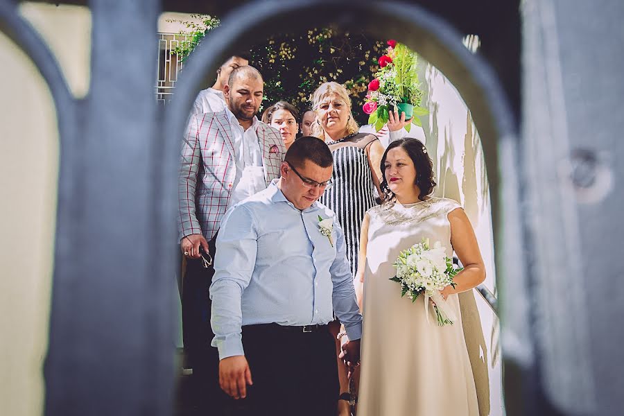 Fotografo di matrimoni Camiel Iulius (arenastudio). Foto del 16 agosto 2021