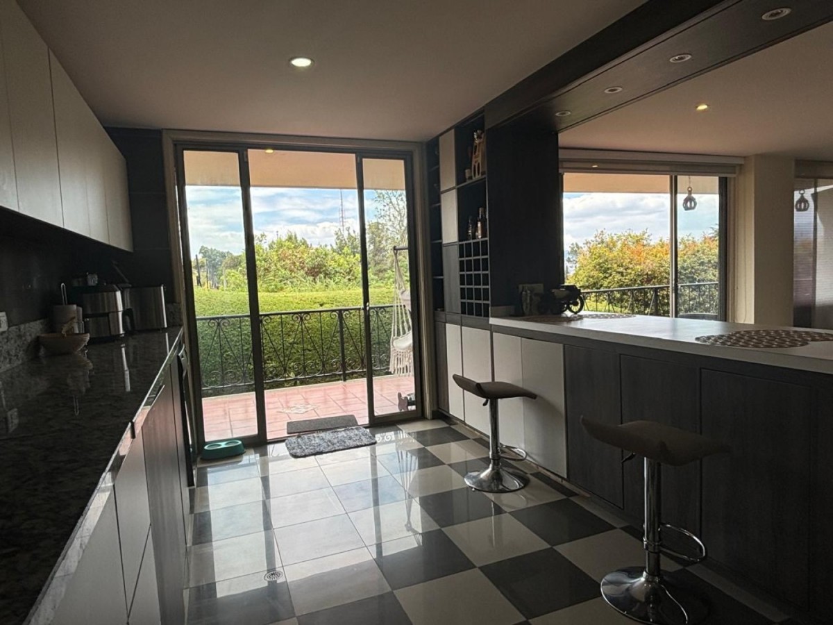 Casa En Venta - Cerros De Niza, Bogota