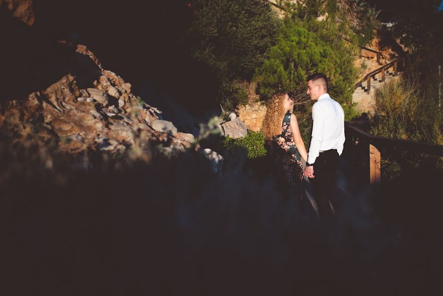 Photographe de mariage Camiel Iulius (arenastudio). Photo du 20 décembre 2020